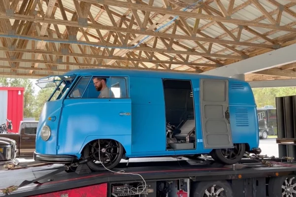 ford mustang engine-powered volkswagen bus dyno