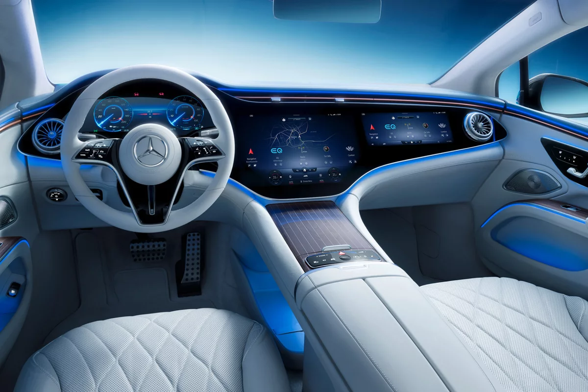 Mercedes-Benz Hyperscreen Interior