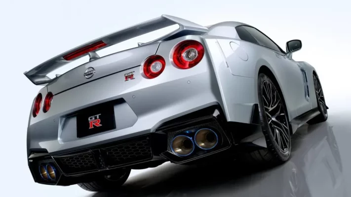 2025 Nissan GT-R Premium Edition rear