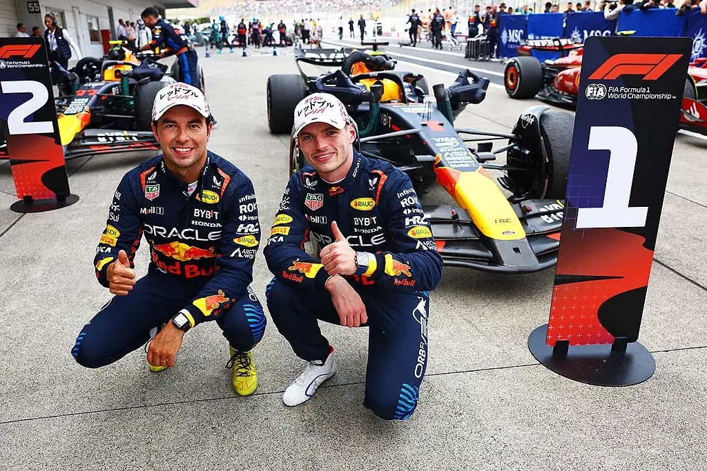 The Red Bull Racing Team took first and second place in the F1 Japanese Grand Prix, taking the lead in points accumulation